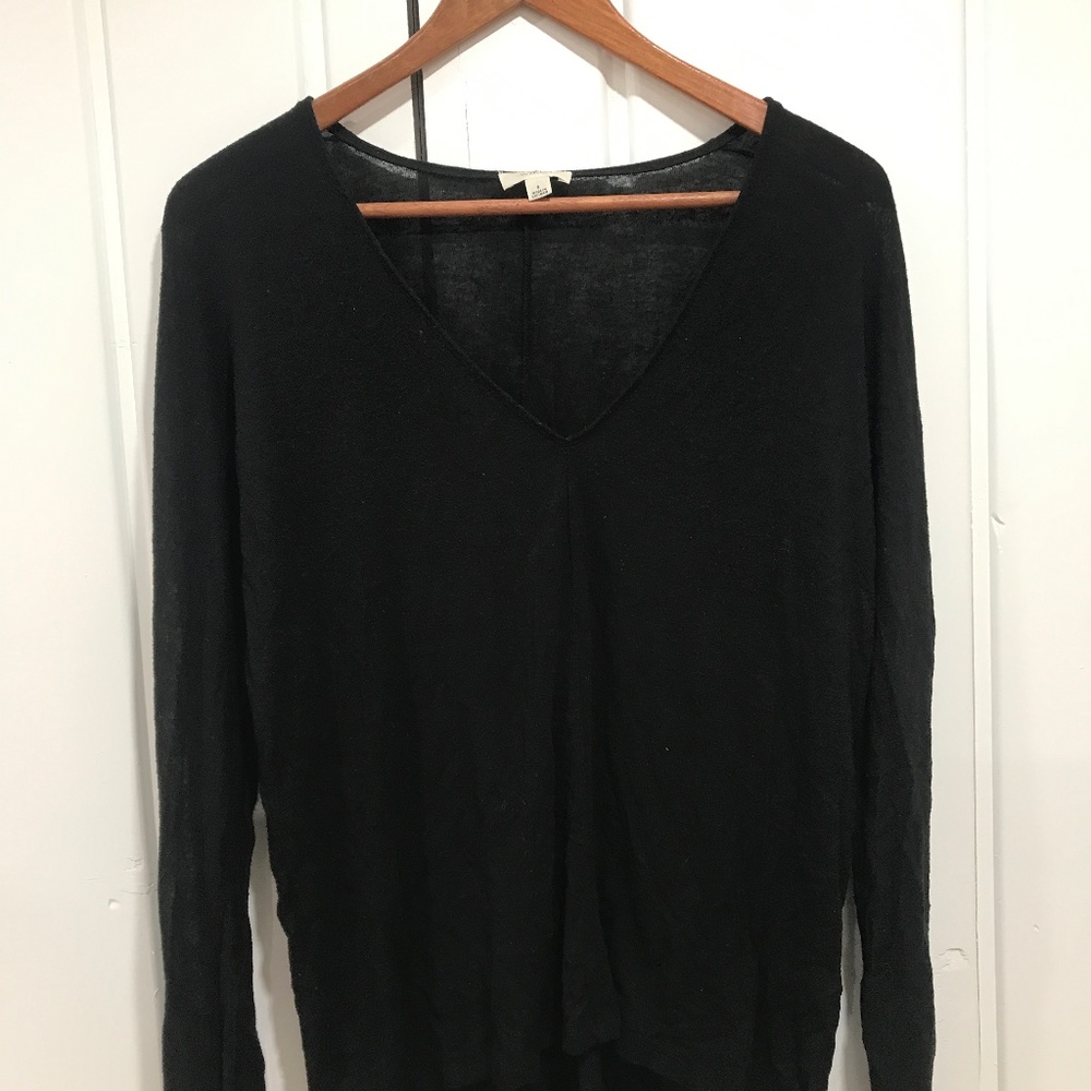 Wilfred black neck sweater